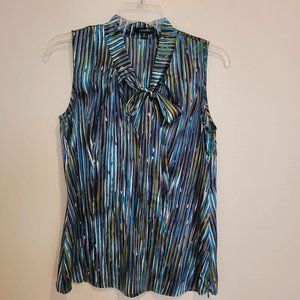 Sleeveless bow tie blouse